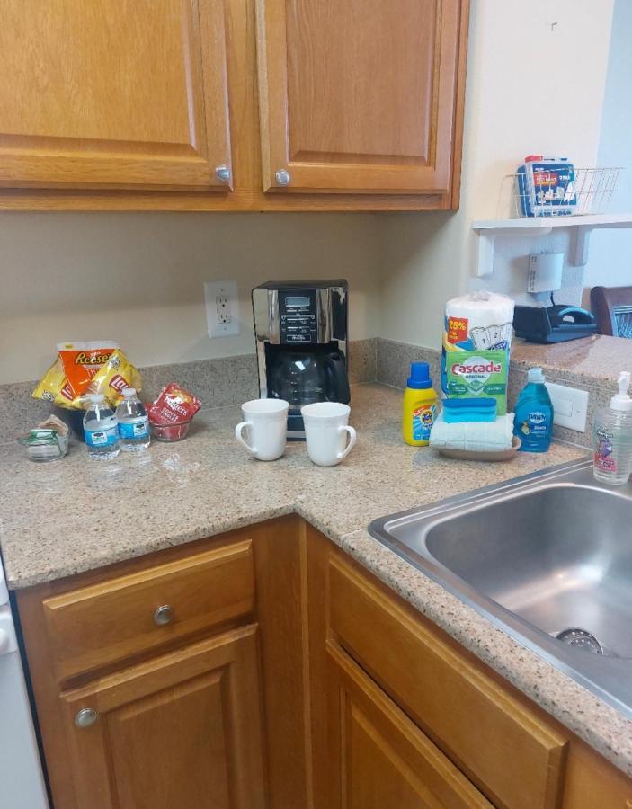 Disney Just 1 And A Quarter Mile Away, Blue Heron 1 Room 2 Bath,Amenities,6 Guests, Walk To Restaurants, No Fees At Check In Orlando Esterno foto