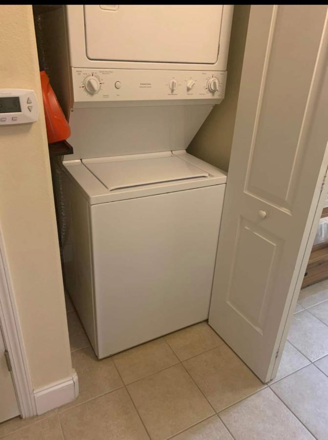 Disney Just 1 And A Quarter Mile Away, Blue Heron 1 Room 2 Bath,Amenities,6 Guests, Walk To Restaurants, No Fees At Check In Orlando Esterno foto